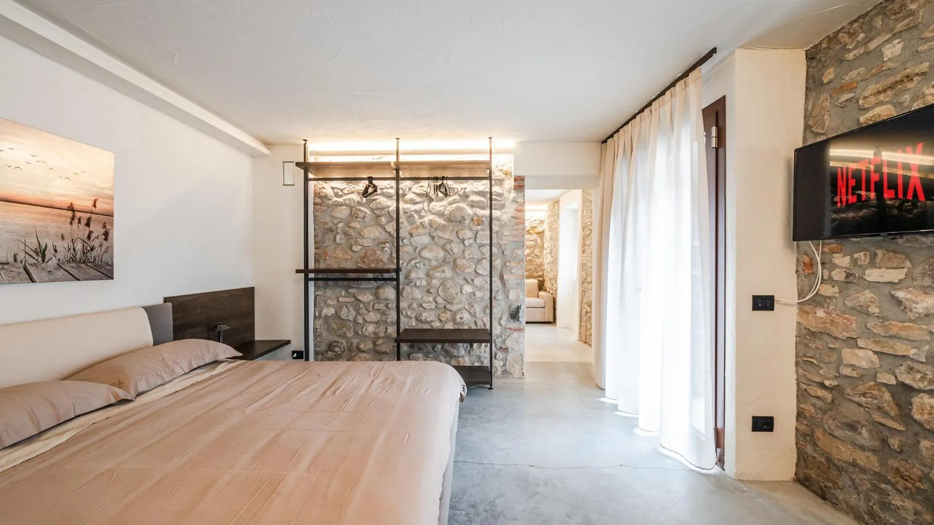 Appartamento Matisse Garda Suite Peschiera del Garda Italia