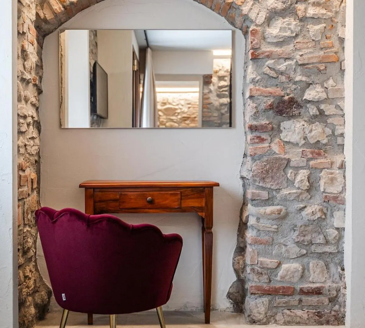 Matisse Garda Suite Peschiera del Garda